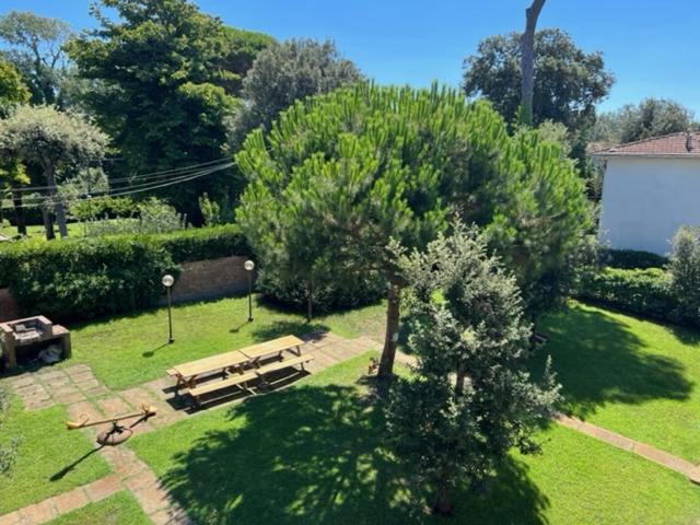 Complesso Oasi Tirrenia Exterior foto